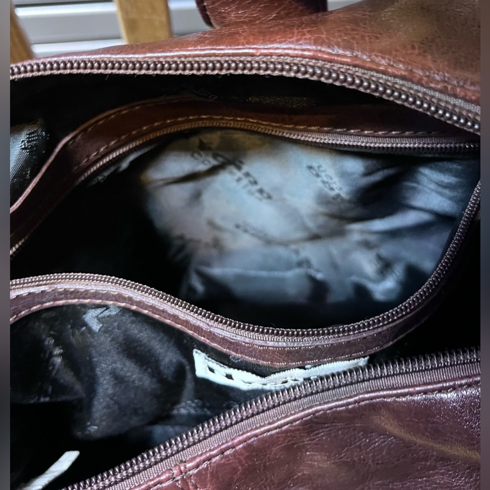 Nygard Collection Purse, Rich Maroon in colour and New without Tags (NWOT). - Picture 10 of 10